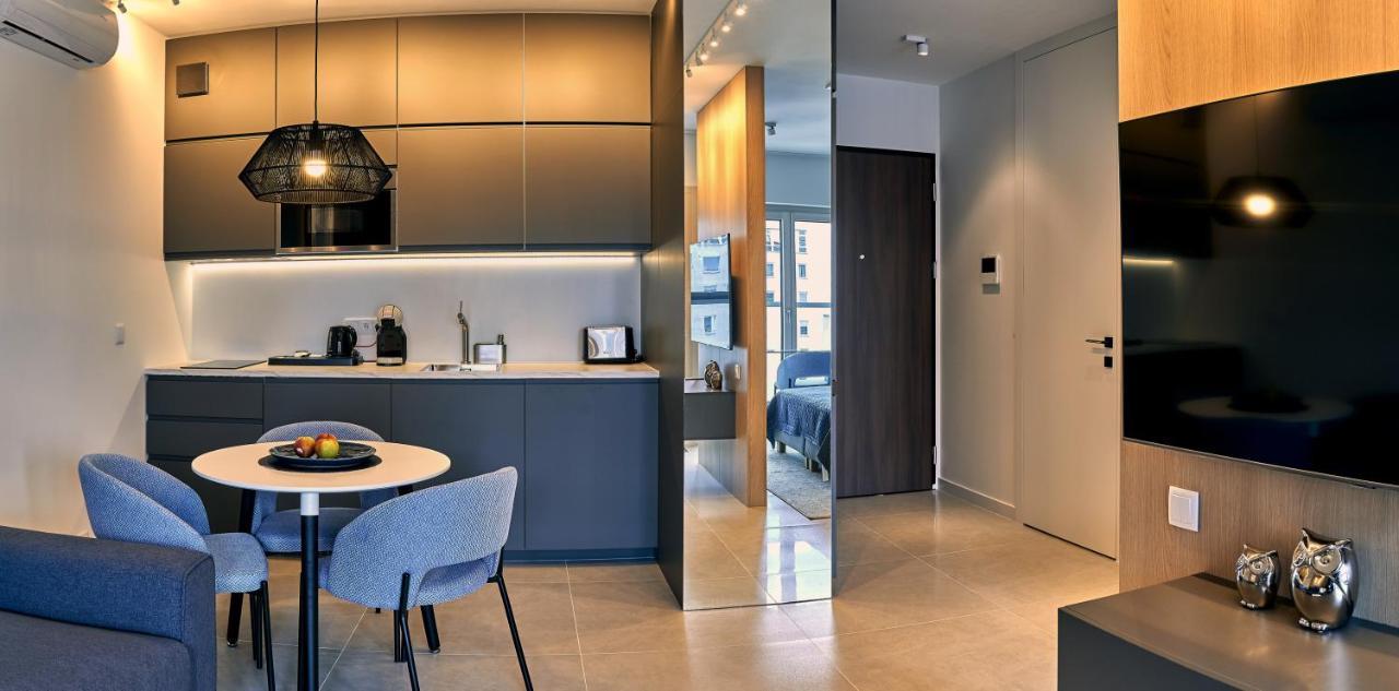 Mennica Residence Suite Apartments Warszawa Eksteriør bilde