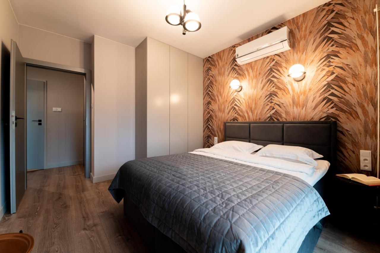 Mennica Residence Suite Apartments Warszawa Eksteriør bilde